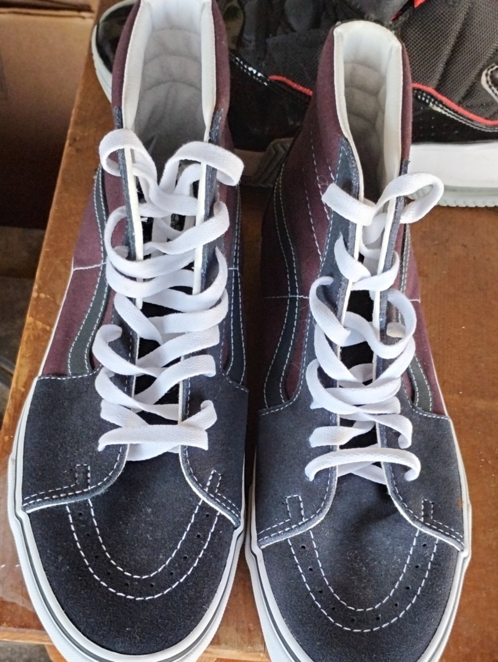 Men's High-Top Canvas Sneakers in Dark Gray and Burgundy